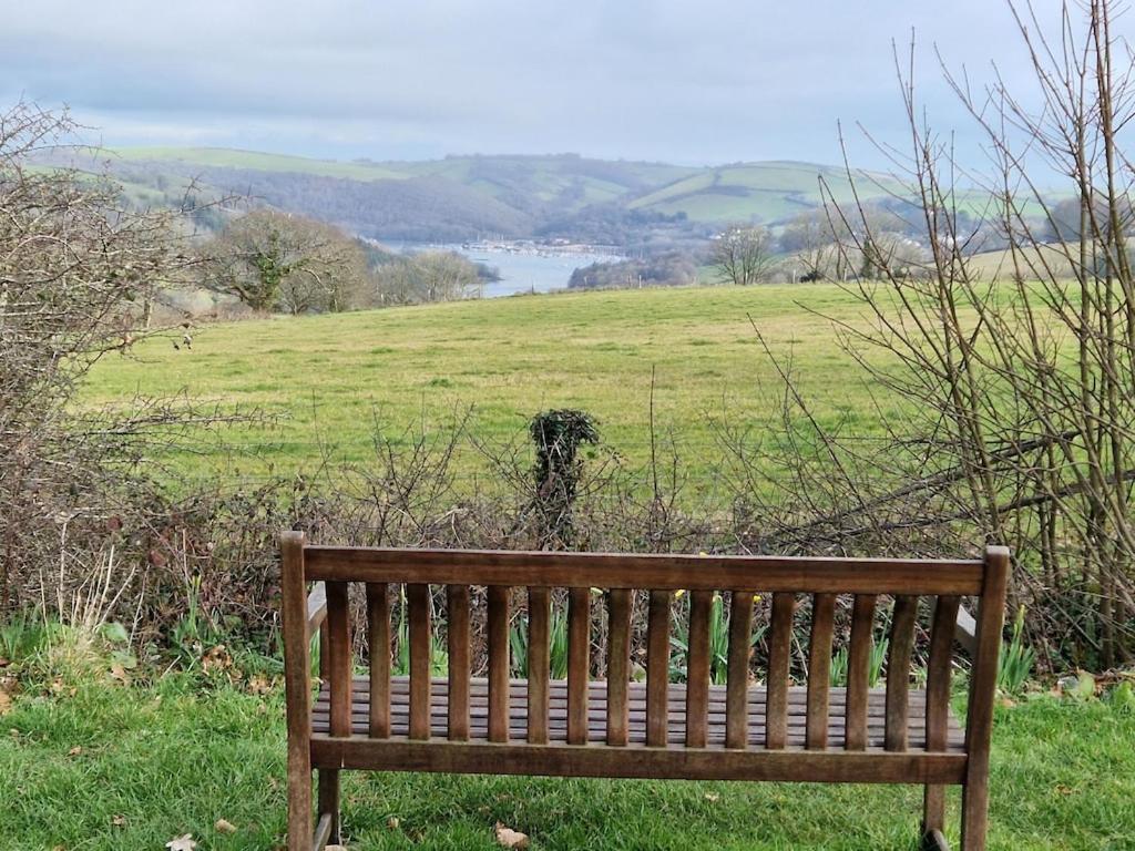 Caldon Holiday Chalet Sleeps 4 In Dartmouth Wifi Electric Inc Pet Friendly Exteriör bild