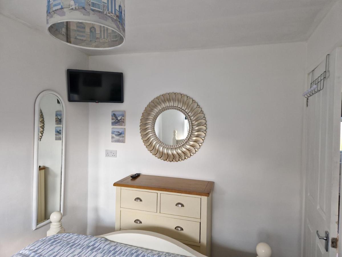 Caldon Holiday Chalet Sleeps 4 In Dartmouth Wifi Electric Inc Pet Friendly Exteriör bild